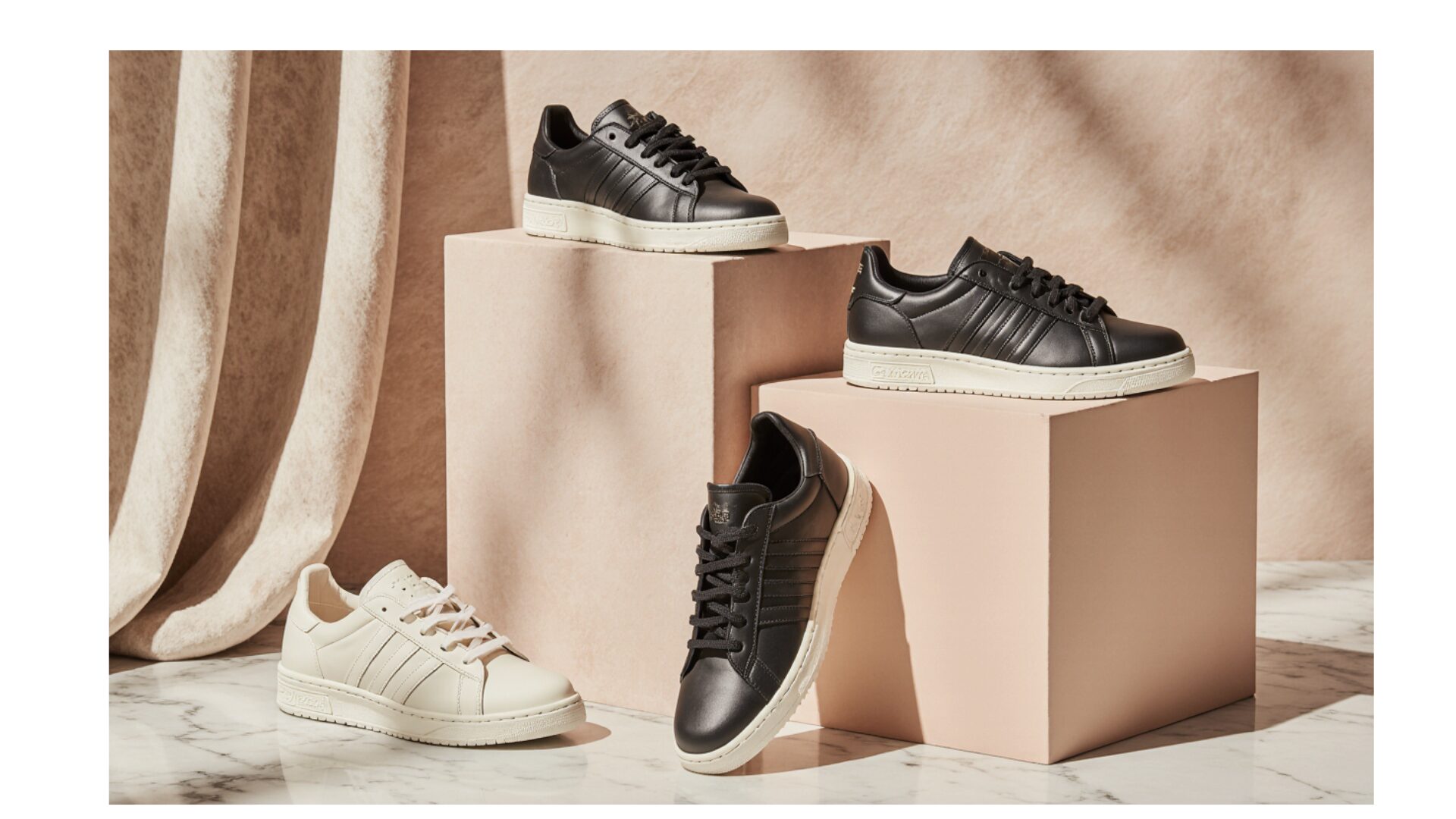 Moncler обувь оригинал из Италии — мужские и женские кроссовки из остаточных коллекций